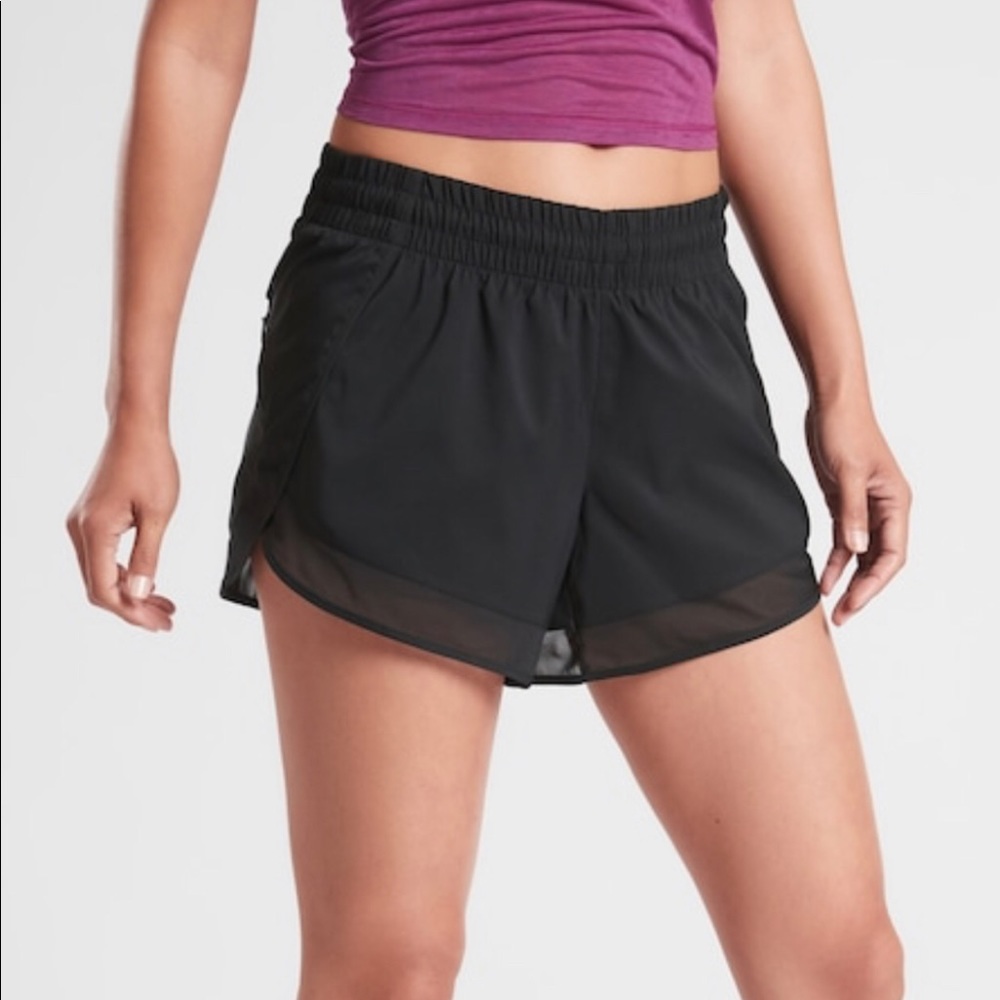 Athleta Racer Run Mesh Short 4” Black Size S